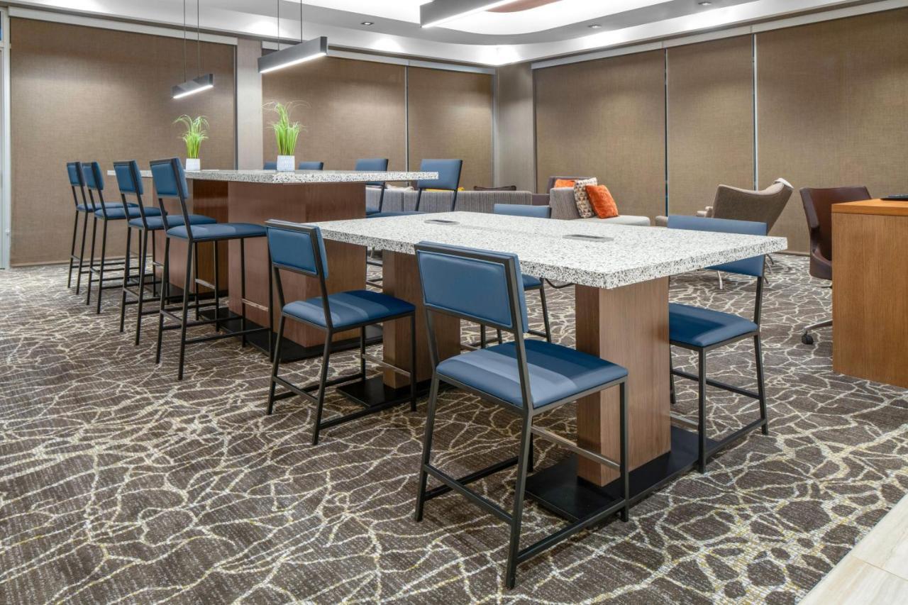 Springhill Suites By Marriott Charlotte Гантерсвілл Екстер'єр фото